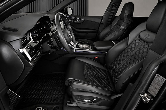 Audi SQ8 13 of 28