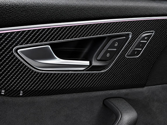 Audi SQ8 25 of 28