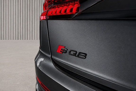 Audi SQ8 7 of 28