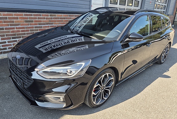 Ford Focus 4 of 19