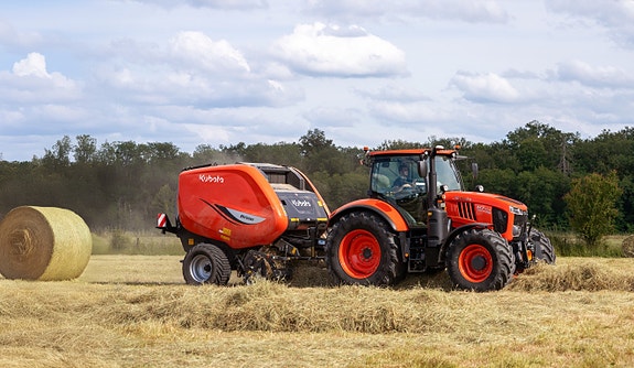 Kubota M7-174 Premium KVT 20 of 28