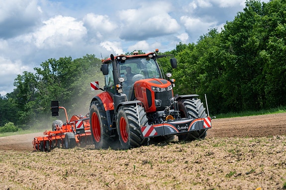 Kubota M7-174 Premium KVT 19 of 28