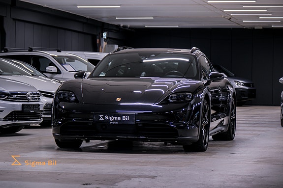Porsche Taycan 4 4 of 30