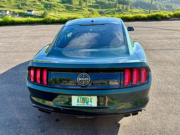 Ford Mustang 6 of 30