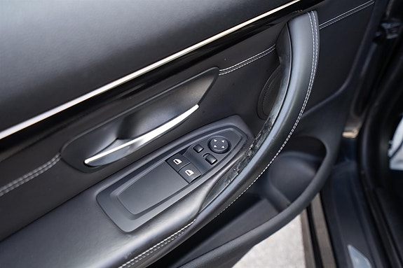 BMW M4 19 of 30