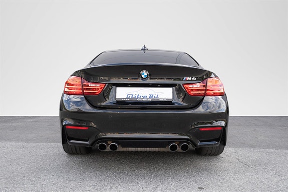 BMW M4 15 of 30