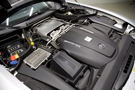 Mercedes-Benz AMG GT S 22 of 22