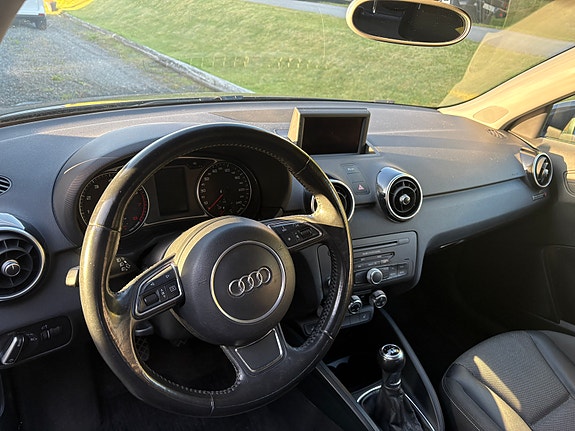 Audi A1 7 of 11