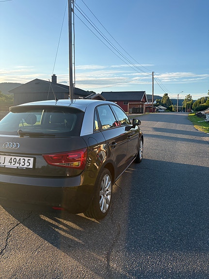 Audi A1 4 of 11