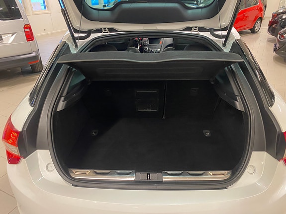 Citroen DS5 23 of 30