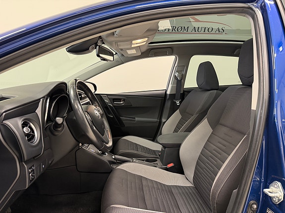 Toyota Auris 12 of 20