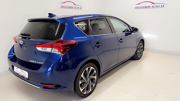 Toyota Auris 11 of 20
