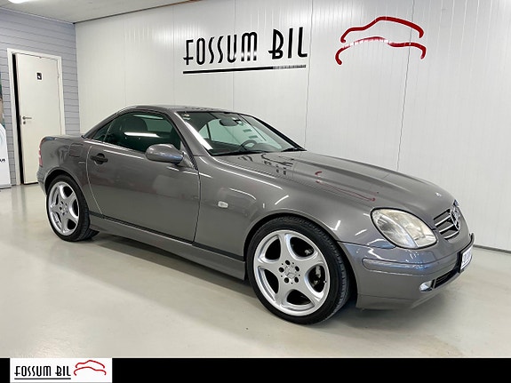 Mercedes-Benz SLK230 22 of 30