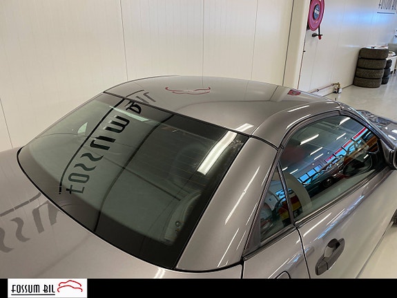 Mercedes-Benz SLK230 24 of 30