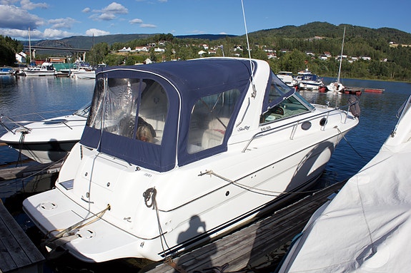 Sea Ray Sundancer 290 23 of 30