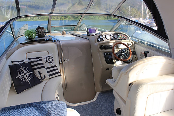 Sea Ray Sundancer 290 25 of 30