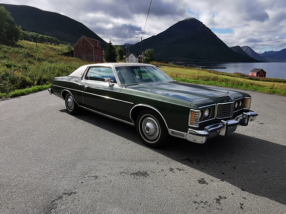 Ford LTD 2 of 30