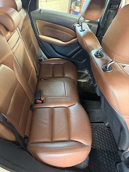 Mercedes-Benz B180 10 of 19