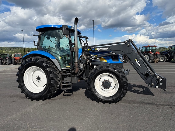 New Holland TS 115 A 27 of 30