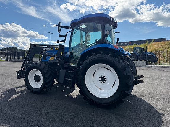 New Holland TS 115 A 8 of 30