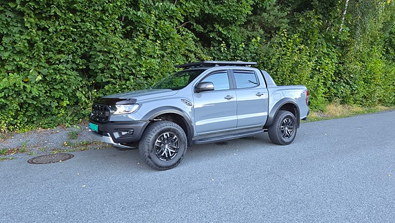 Ford Ranger Raptor 2 of 30