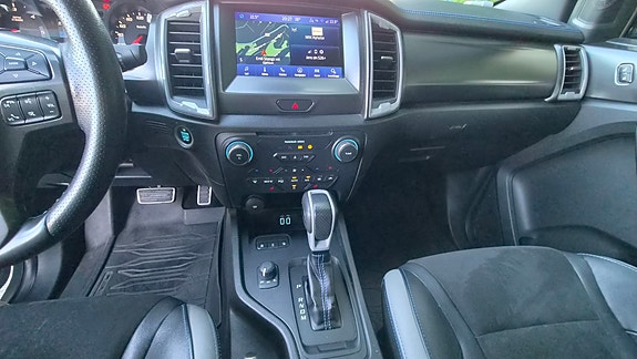 Ford Ranger Raptor 24 of 30