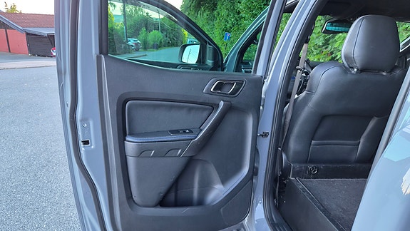 Ford Ranger Raptor 28 of 30