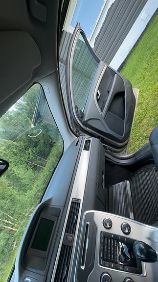 Volvo V70 11 of 20