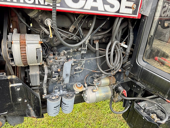 CASE IH 885 XL Inkl snøfreser, kjettinger. 8 of 15