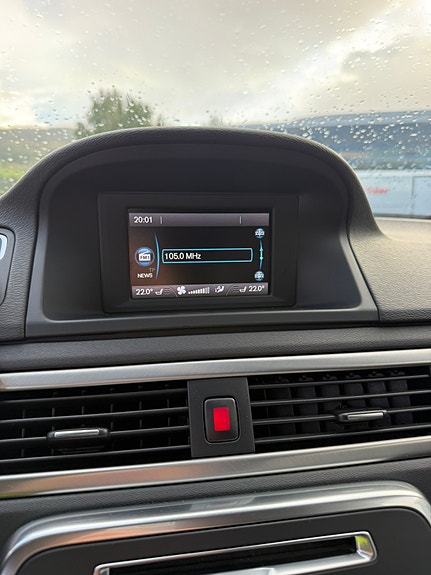 Volvo V70 14 of 21