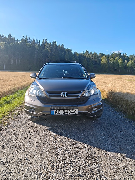 Honda CR-V 4 of 9