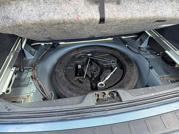 Volvo V70 27 of 30