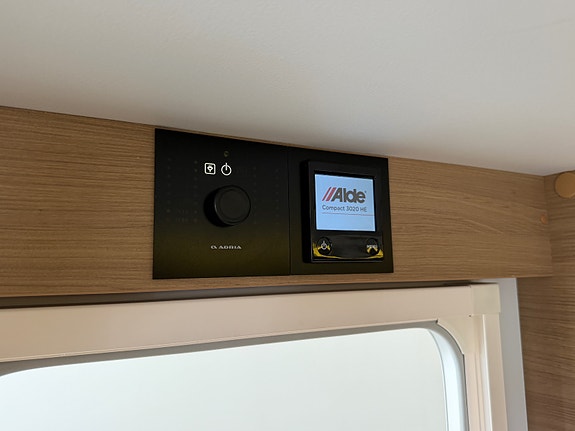 Adria Adora 613UL Alde / Enkle senger / Gulvvarme / Skinn / S 30 of 30