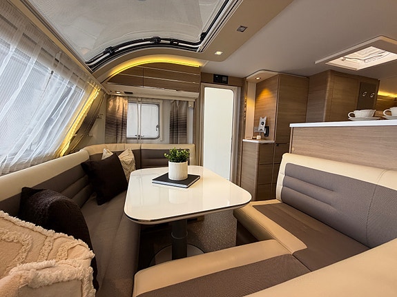 Adria Adora 613UL Alde / Enkle senger / Gulvvarme / Skinn / S 11 of 30