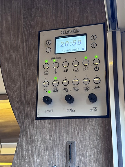 KABE Imperial 780 TDL KS 26 of 29
