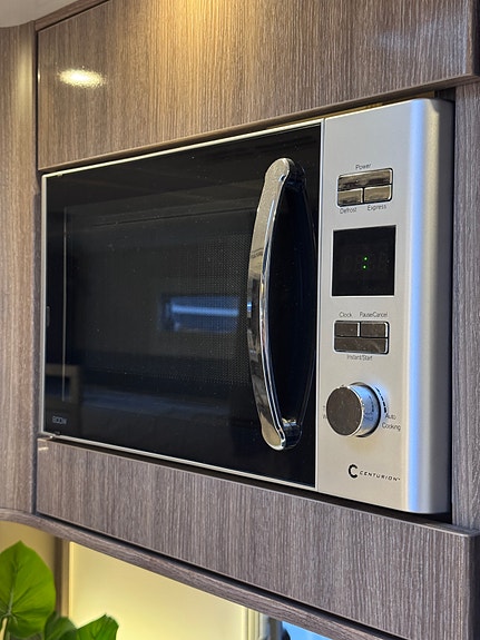 KABE Imperial 780 TDL KS 15 of 29