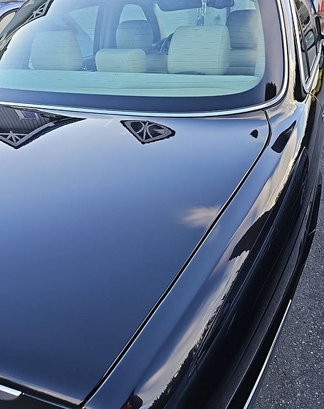 Jaguar XJ 9 of 11
