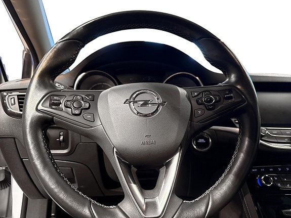 Opel Astra 8 of 23