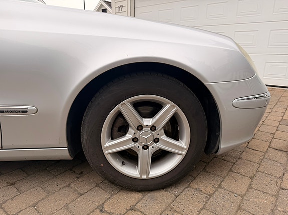 Mercedes-Benz E200 d 8 of 24