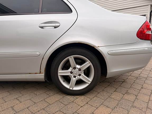 Mercedes-Benz E200 d 5 of 24