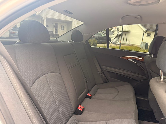 Mercedes-Benz E200 d 20 of 24