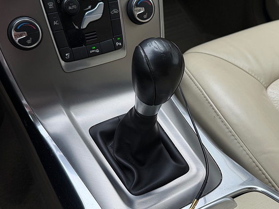 Volvo V70 23 of 30