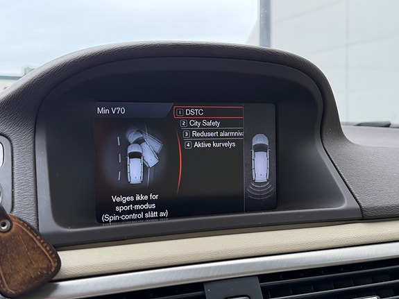 Volvo V70 28 of 30