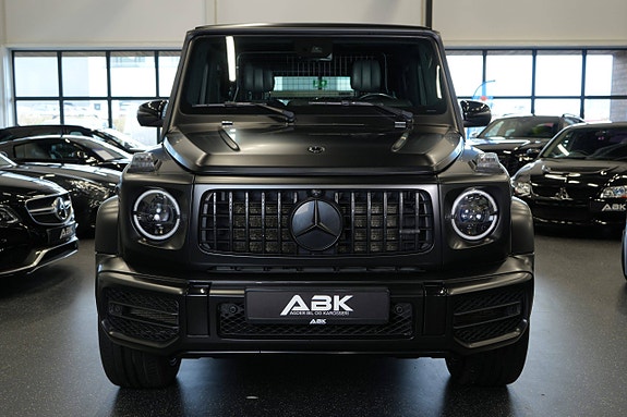 Mercedes-Benz G63 8 of 30