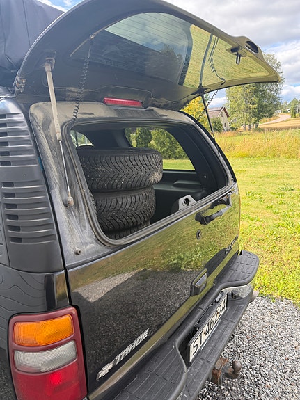 Chevrolet Tahoe 6 of 13