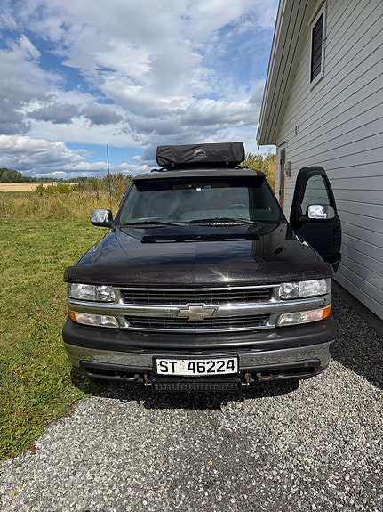 Chevrolet Tahoe 8 of 13