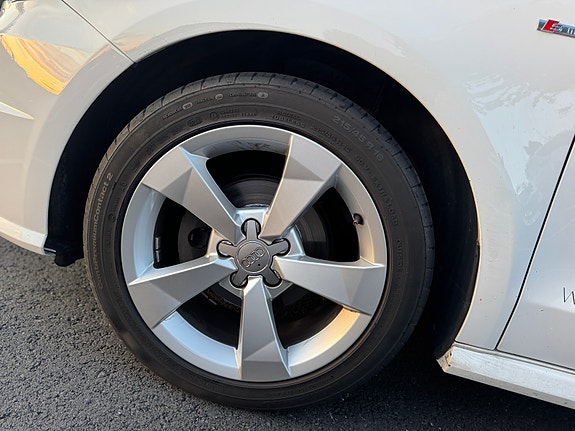Audi A1 9 of 23