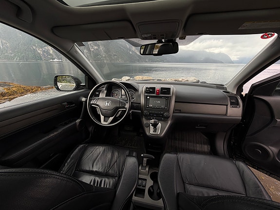 Honda CR-V 8 of 10