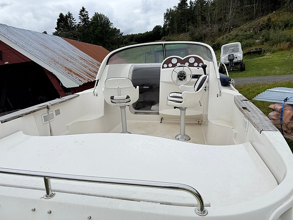 Quicksilver 650 cruiser 17 of 21