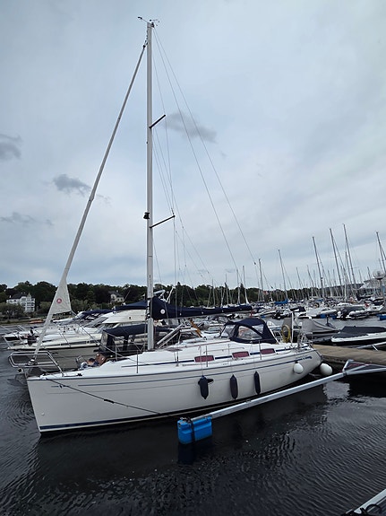 Bavaria 33 Cruiser - meget velholdt 4 of 21